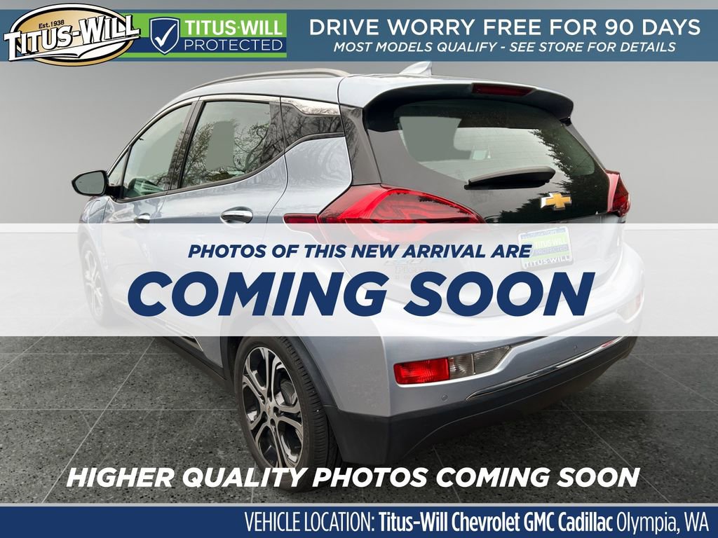 Used 2017 Chevrolet Bolt Premier w/ Driver Confidence II Package FWD image 3