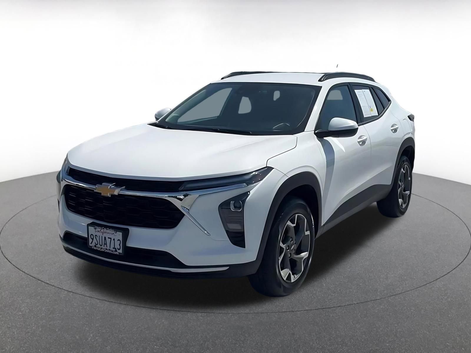 Used 2025 Chevrolet Trax LT w/ LT Convenience Package FWD image 7