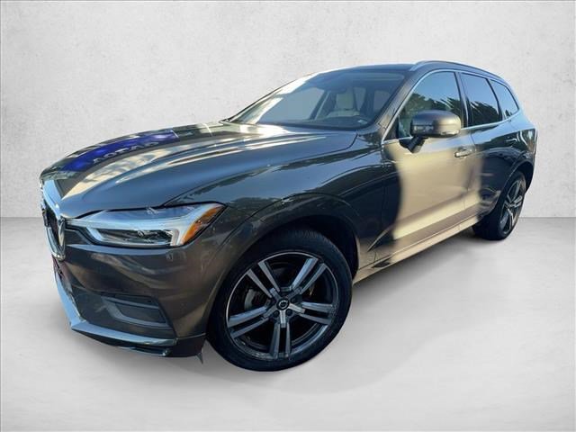 Used 2020 Volvo XC60 T5 Momentum w/ Protection Package Premier