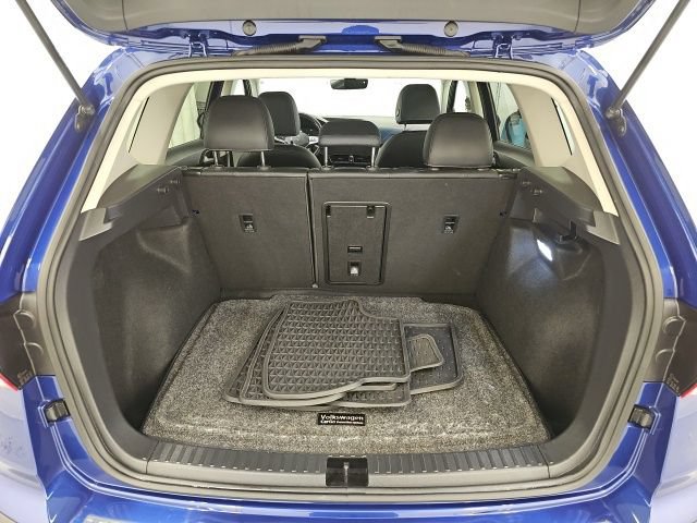 Used 2024 Volkswagen Taos SE AWD/4WD image 32