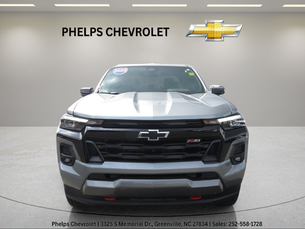 Certified 2025 Chevrolet Colorado Z71 w/ Technology Package AWD/4WD image 9