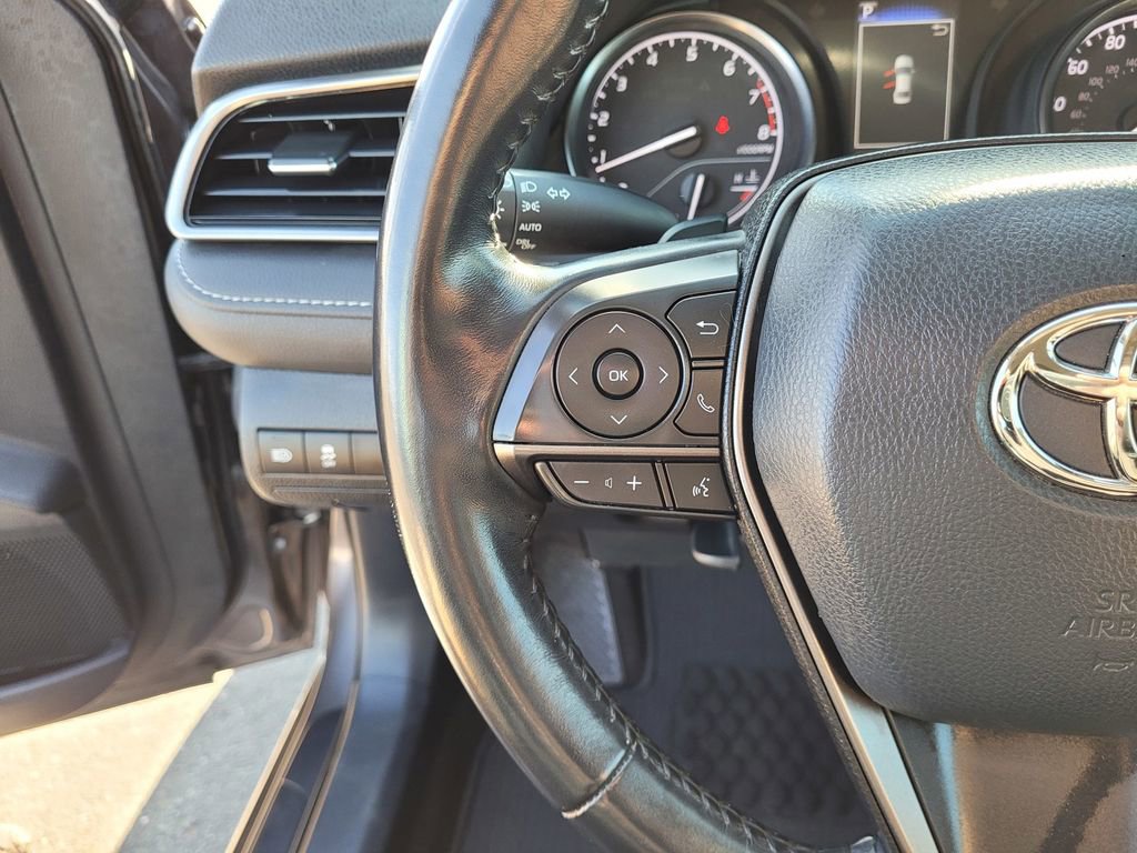 Used 2021 Toyota Camry SE image 19