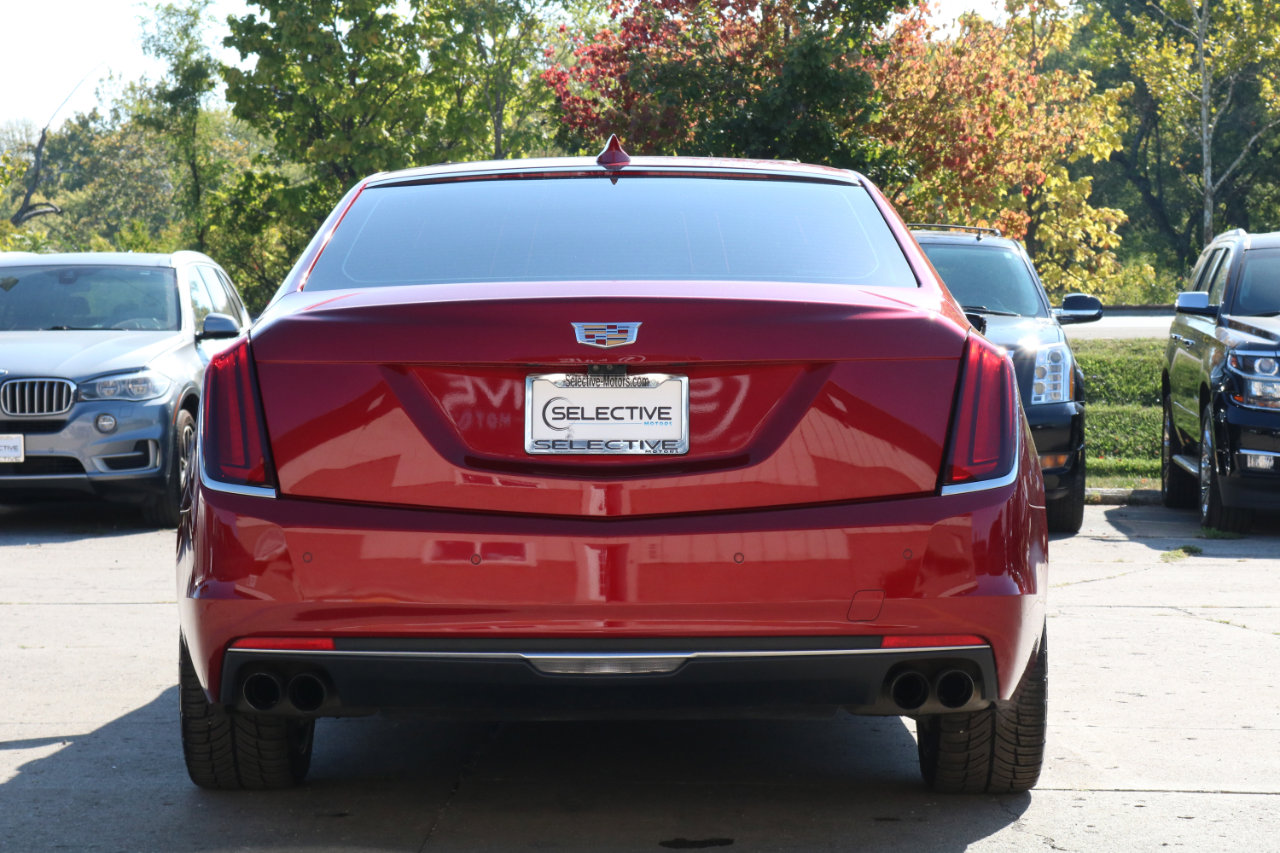 Used 2018 Cadillac CT6 Luxury image 11