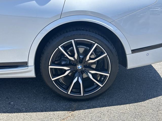Used 2020 BMW X7 xDrive40i w/ M Sport Package AWD/4WD image 20