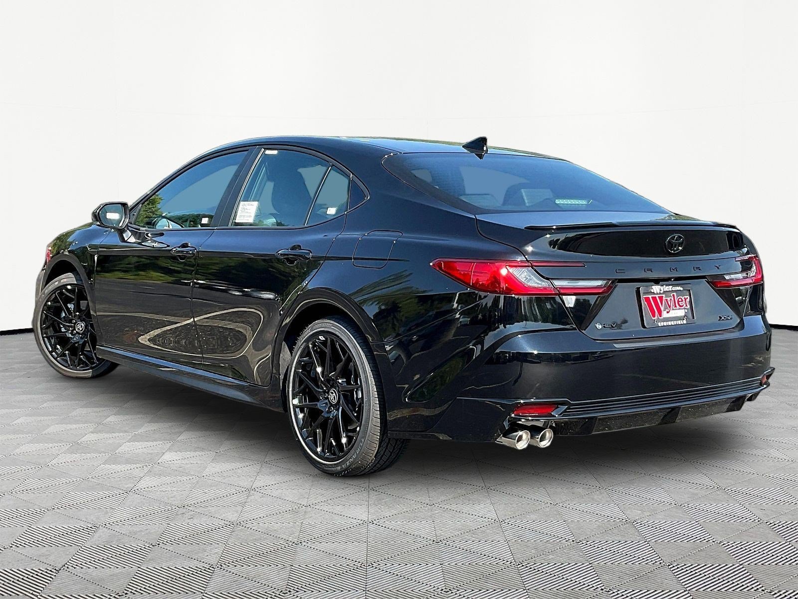New 2026 Toyota Camry XSE FWD image 4