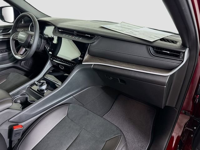 New 2026 Jeep Grand Cherokee Altitude AWD/4WD image 27
