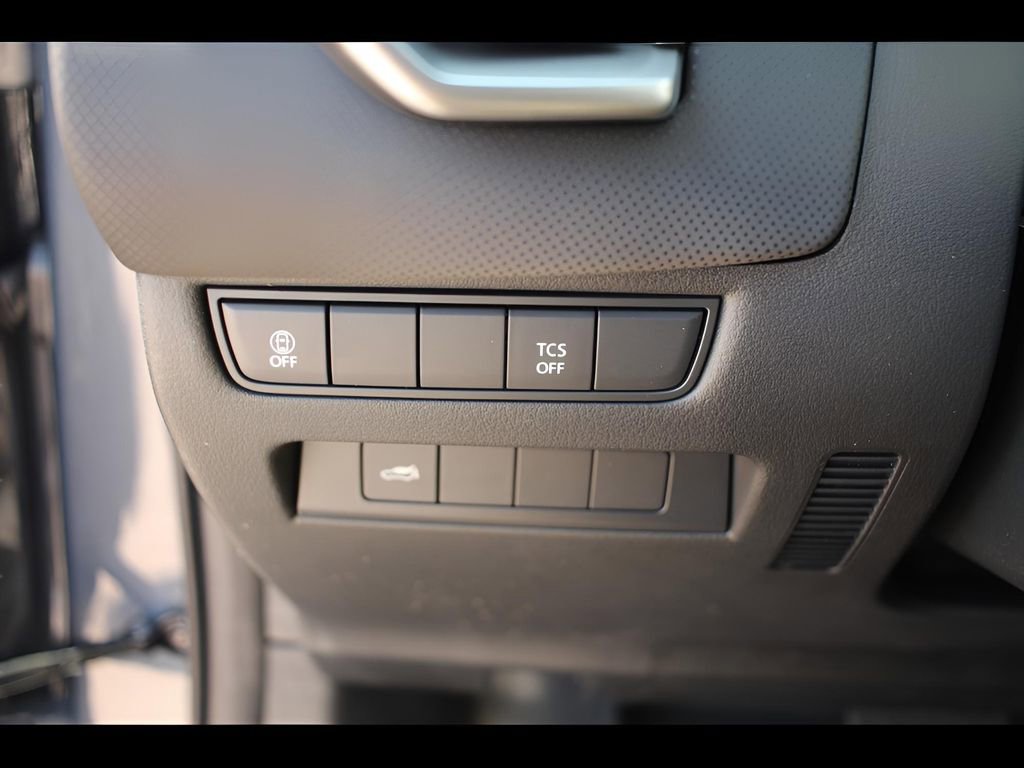 Used 2025 MAZDA CX-50 AWD 2.5 S w/ Preferred Package image 14