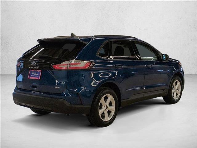 Certified 2024 Ford Edge SE image 5