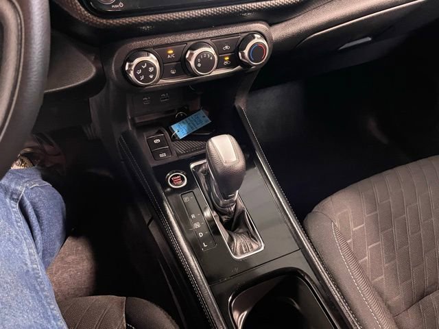 Used 2023 Nissan Kicks SV image 28