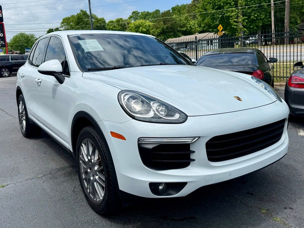 Used 2015 Porsche Cayenne S w/ Premium Package AWD/4WD image 3