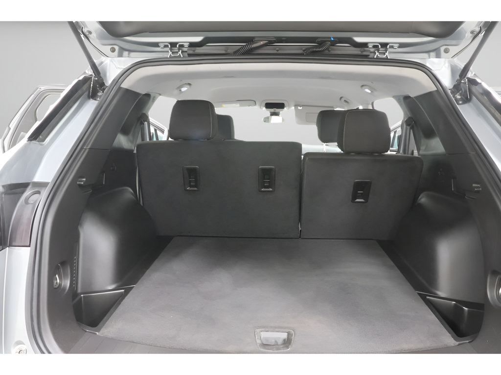 Used 2025 Chevrolet Blazer LT AWD/4WD image 28
