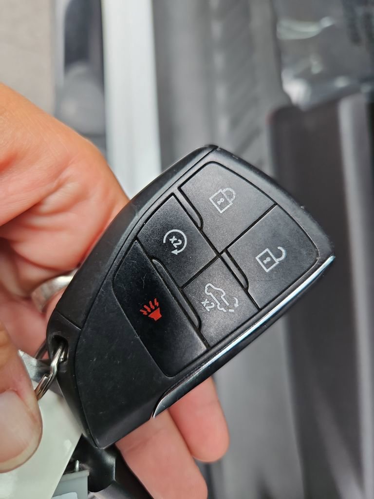 Used 2024 Chevrolet Silverado 2500 Custom w/ Custom Value Package image 31