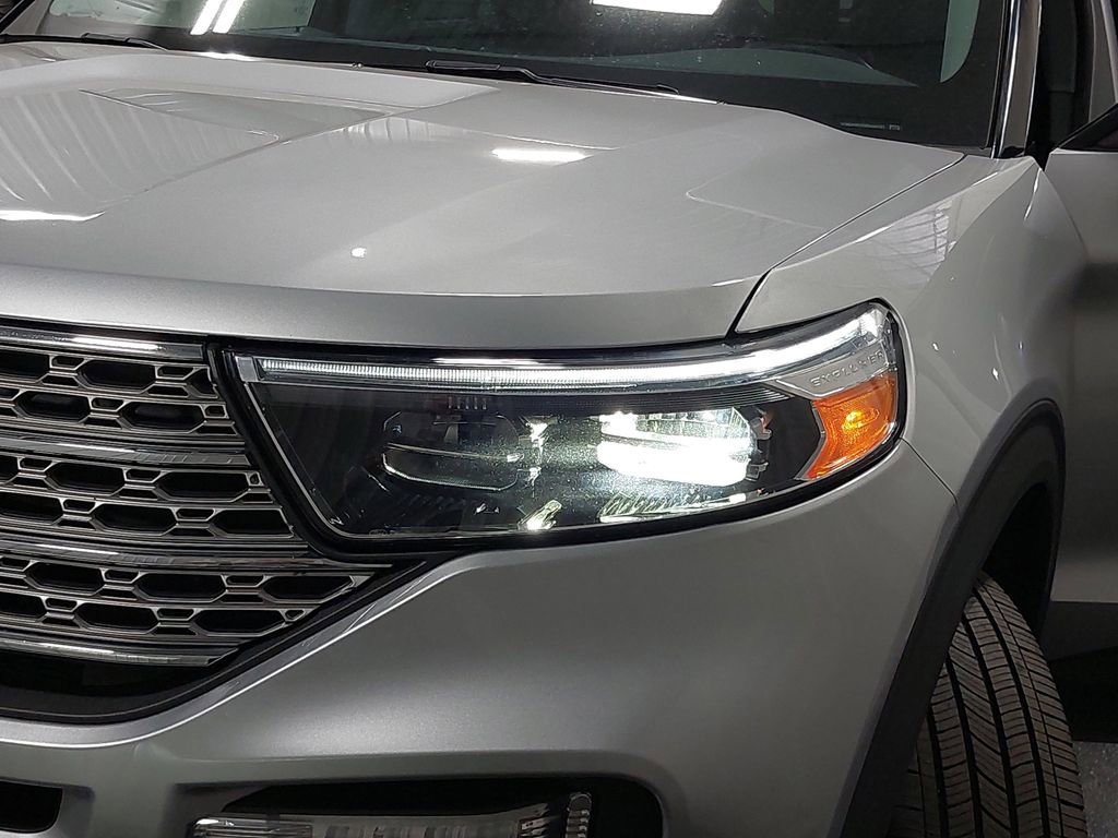 Used 2022 Ford Explorer Limited image 34
