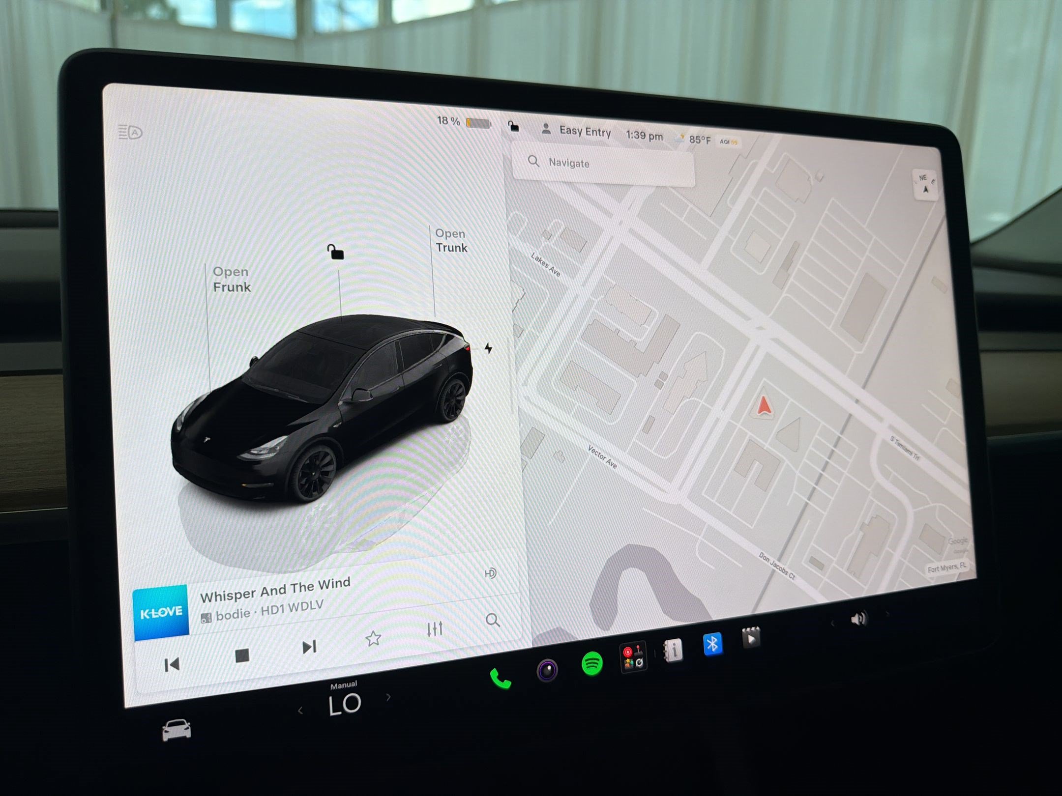 Used 2023 Tesla Model Y 2WD image 24