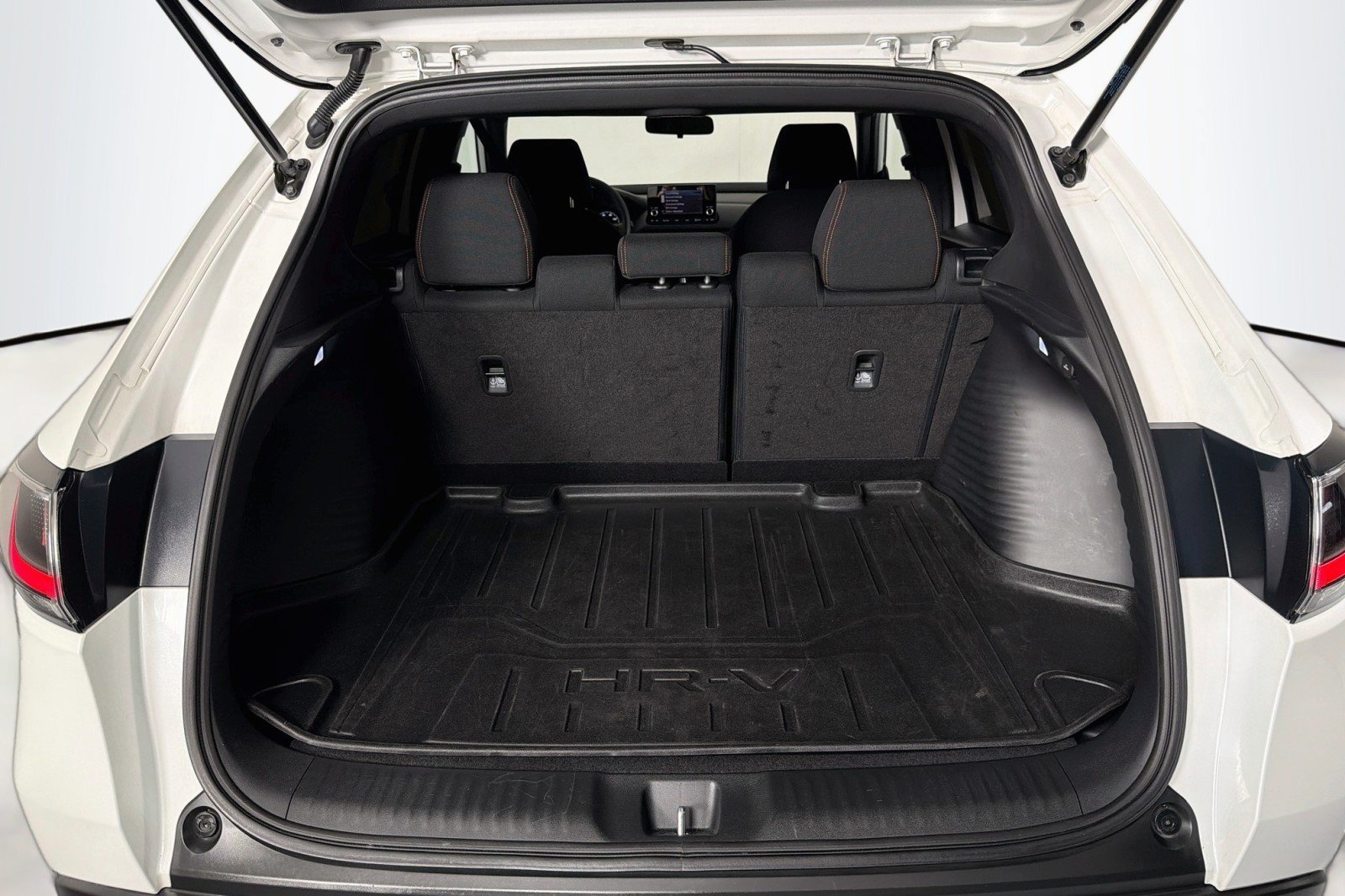 Used 2023 Honda HR-V Sport image 22
