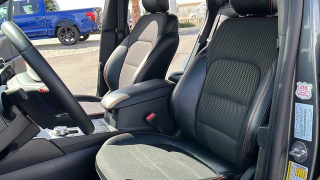 Used 2025 Ford Escape ST-Line AWD/4WD image 18