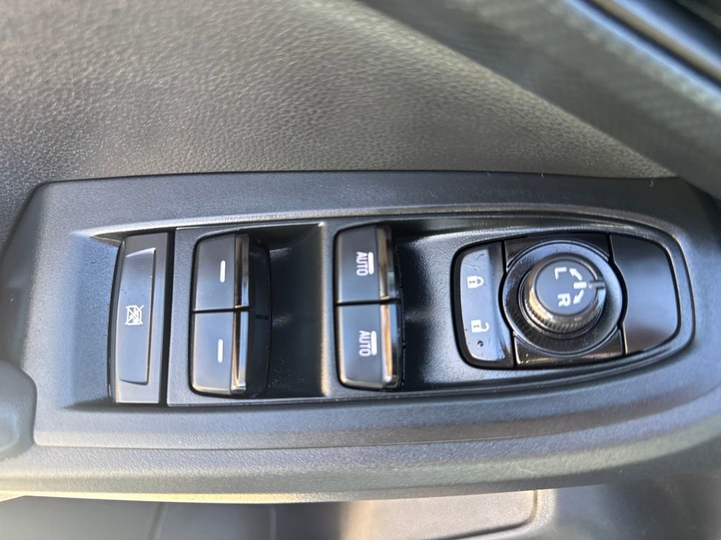 Used 2024 Subaru Crosstrek 2.0i Premium image 15