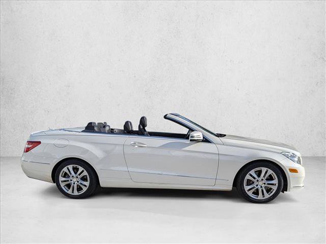 Used 2011 Mercedes-Benz E 350 Cabriolet image 4