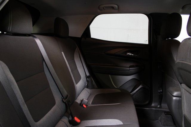 Used 2025 Chevrolet TrailBlazer LT image 11