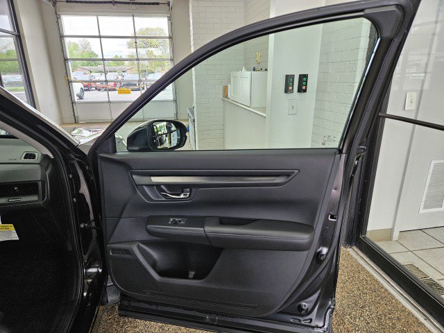 Used 2025 Honda CR-V EX image 14