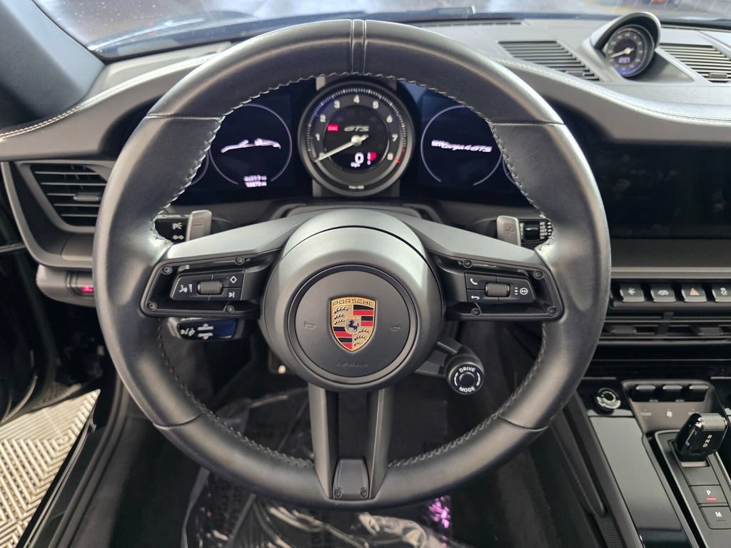 Certified 2023 Porsche 911 Targa 4 GTS w/ Premium Package AWD/4WD image 17