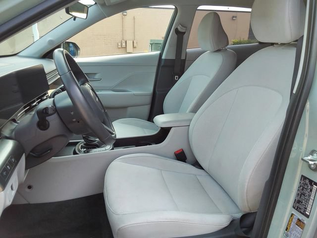 Used 2025 Hyundai Kona SEL AWD/4WD image 15