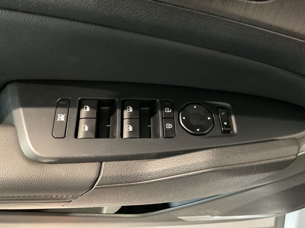 New 2026 Kia Sportage X-Line image 9