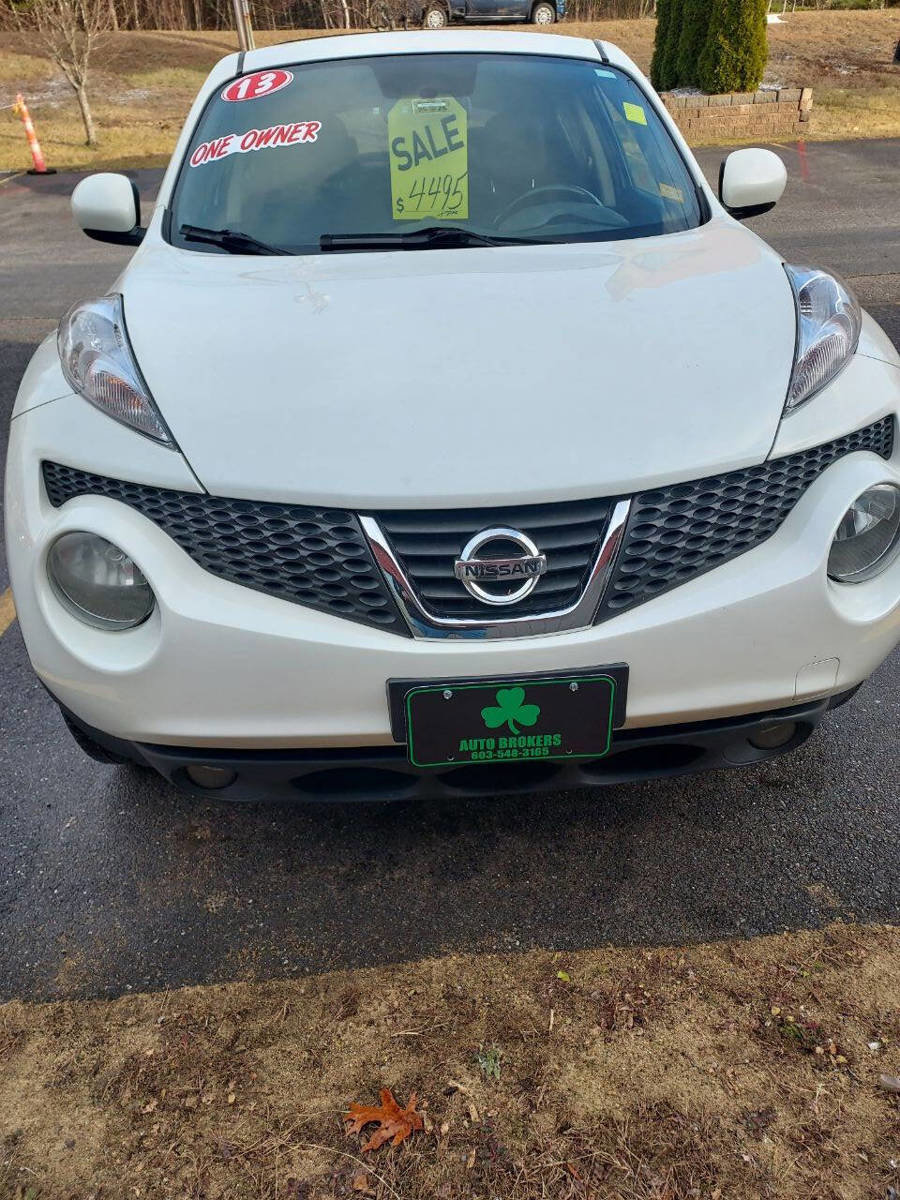 Used 2013 Nissan Juke SV AWD/4WD image 2