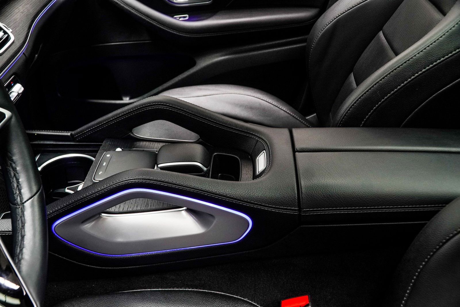 Used 2025 Mercedes-Benz GLE 450 4MATIC Coupe w/ Driver Assistance Package image 19