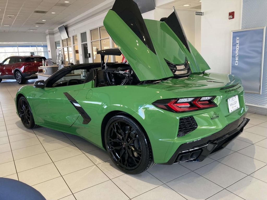 New 2026 Chevrolet Corvette Stingray Premium Conv w/ Z51 Performance Package RWD image 6