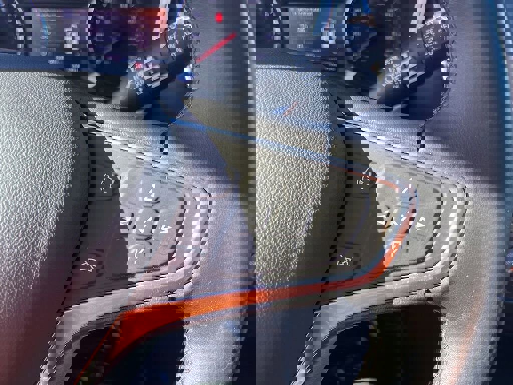 Used 2023 Chevrolet Equinox LT image 18