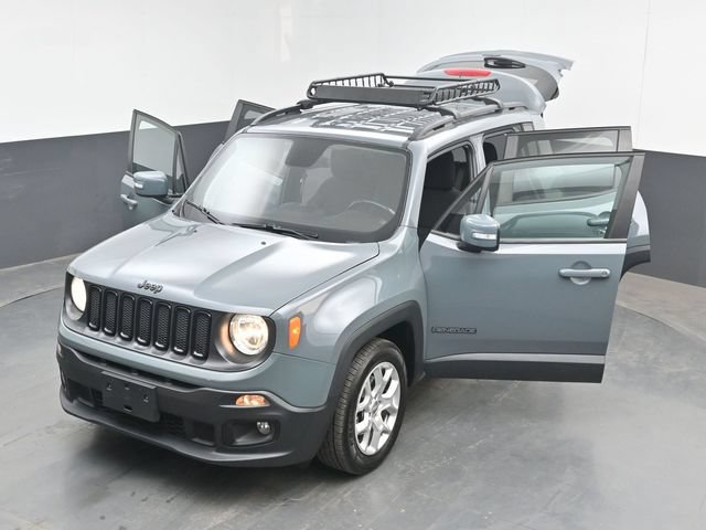 Used 2018 Jeep Renegade Altitude FWD image 49