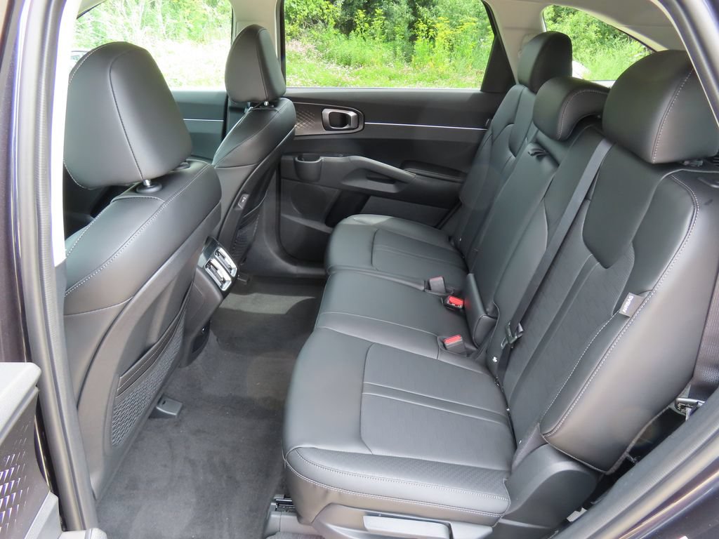 New 2026 Kia Sorento S AWD/4WD image 22