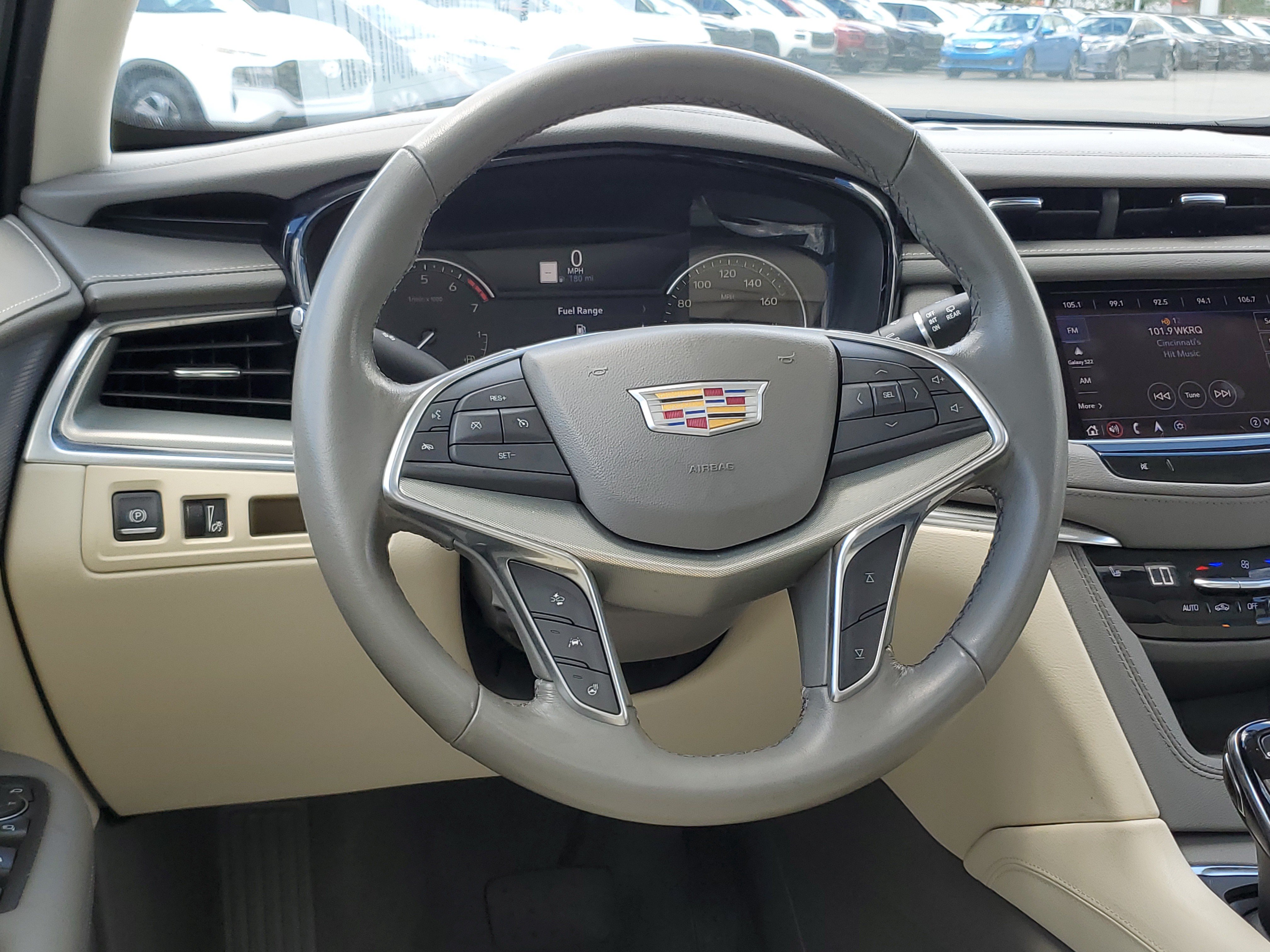 Used 2023 Cadillac XT5 Premium Luxury AWD/4WD image 12
