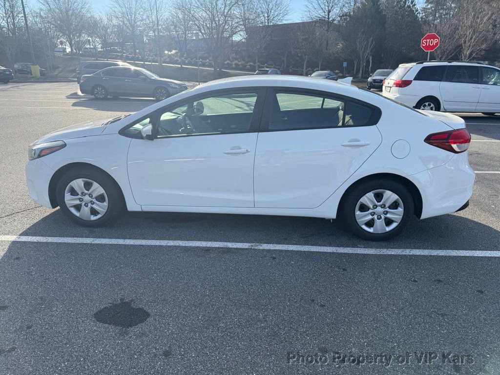 Used 2018 Kia Forte LX FWD image 8