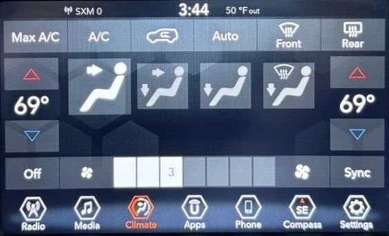Used 2021 Jeep Renegade Sport w/ Sport Appearance Group AWD/4WD image 22