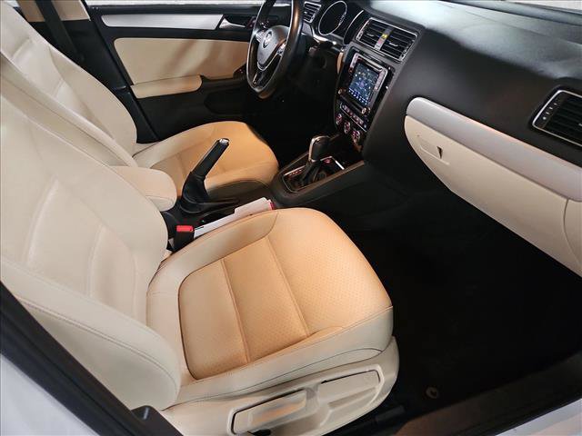 Used 2018 Volkswagen Jetta SEL FWD image 22