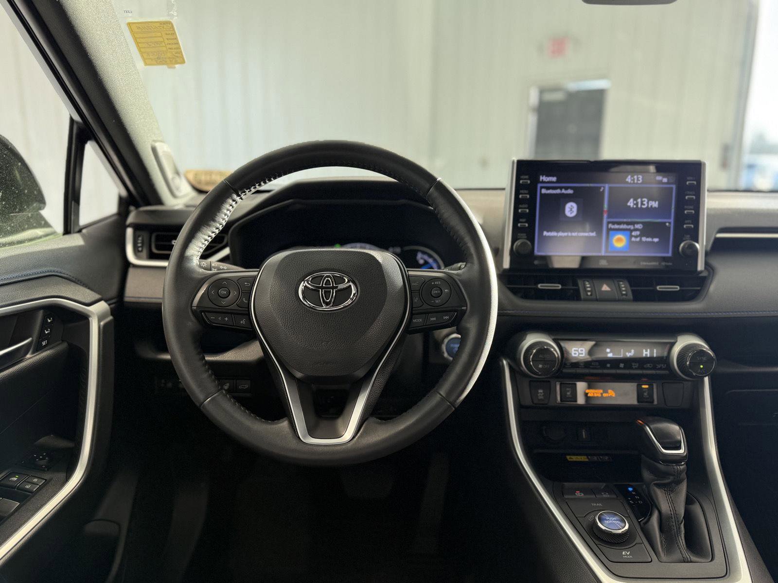 Used 2022 Toyota RAV4 XSE image 13