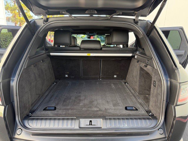 Used 2022 Land Rover Range Rover Sport HSE Dynamic image 16