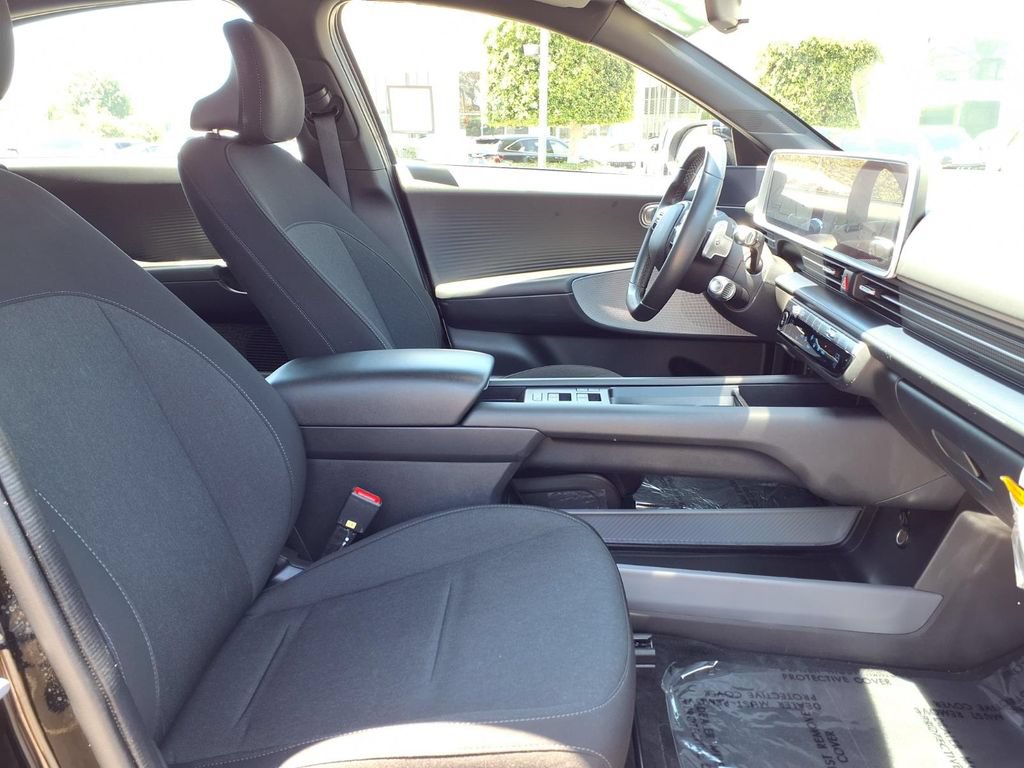 Used 2024 Hyundai Ioniq 6 SE RWD image 10
