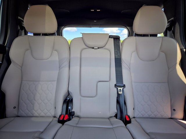 New 2027 Volvo XC90 B6 Plus AWD/4WD image 10