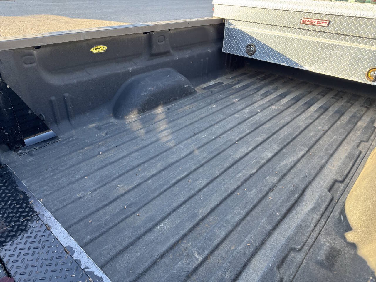 Used 2017 Chevrolet Silverado 1500 W/T RWD image 10