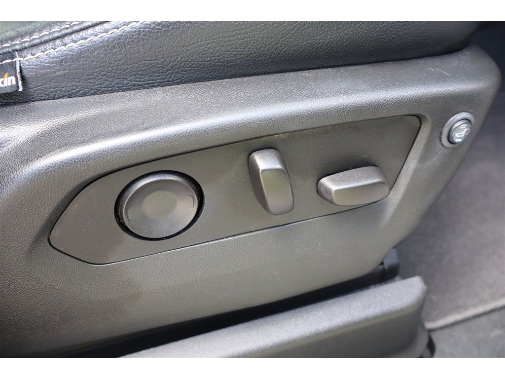 Used 2021 Chevrolet Tahoe LS AWD/4WD image 28