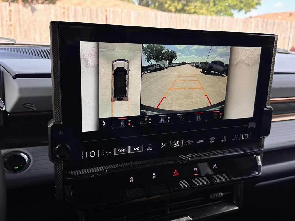 Used 2025 GMC Hummer EV 3X AWD/4WD image 10