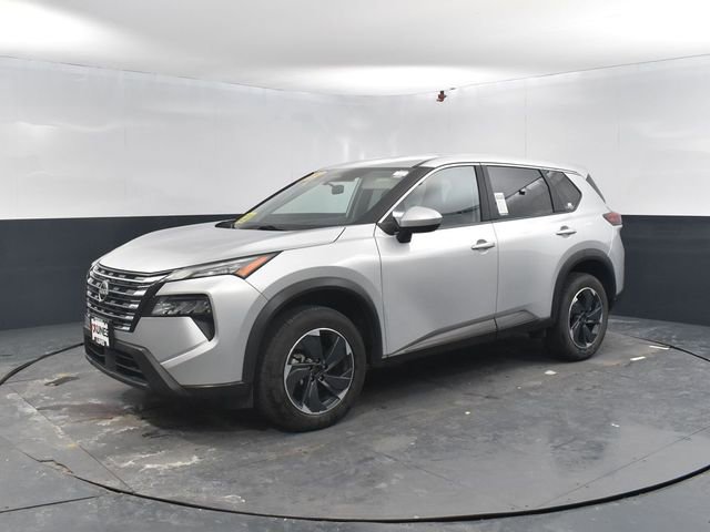 Used 2024 Nissan Rogue SV image 5