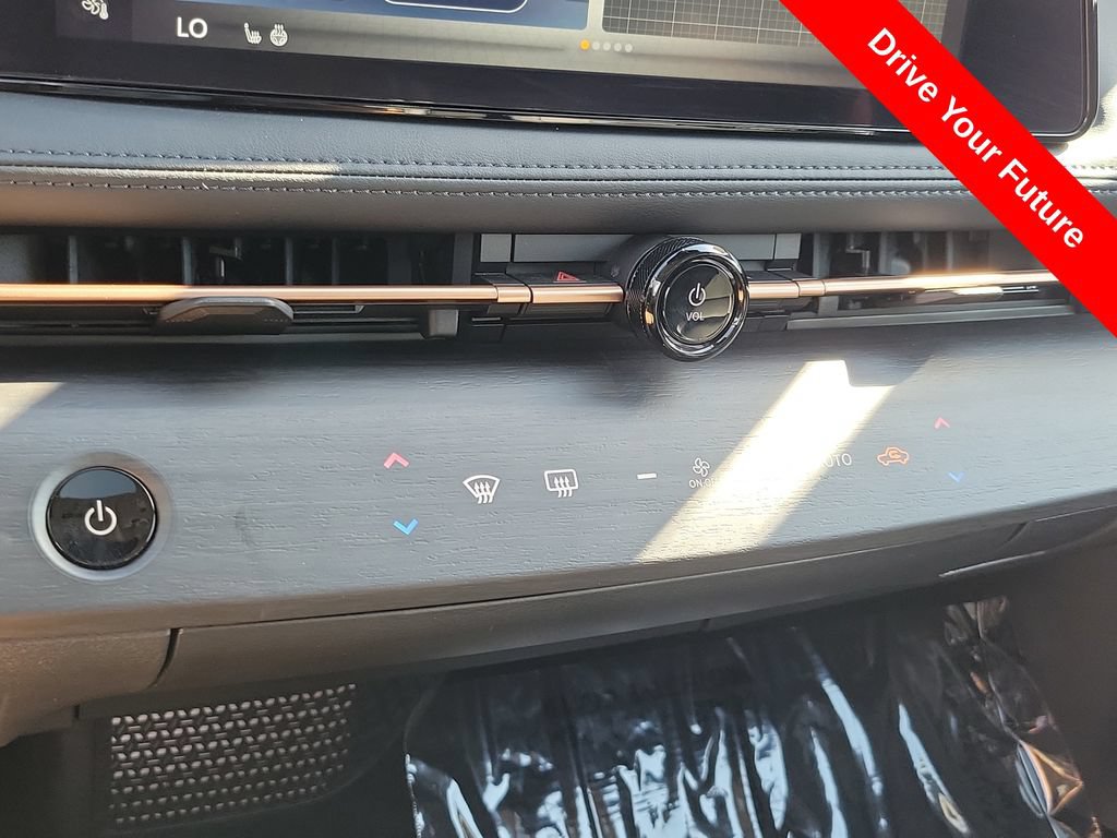 Used 2023 Nissan Ariya FWD image 13