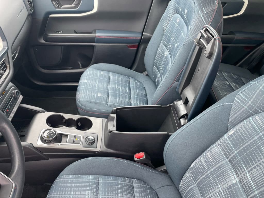 Used 2025 Ford Bronco Sport Heritage image 26