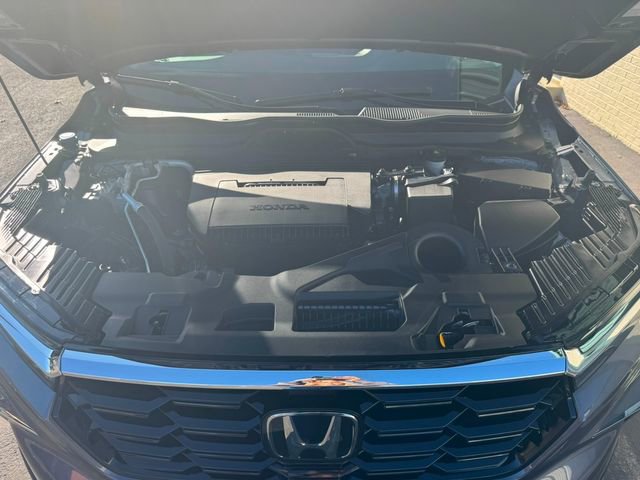 Used 2024 Honda Pilot Touring image 22