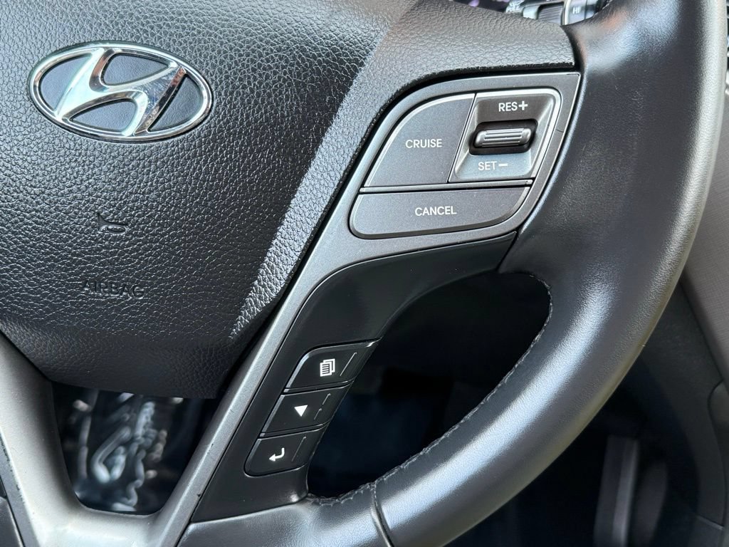 Used 2018 Hyundai Santa Fe Sport AWD/4WD image 38