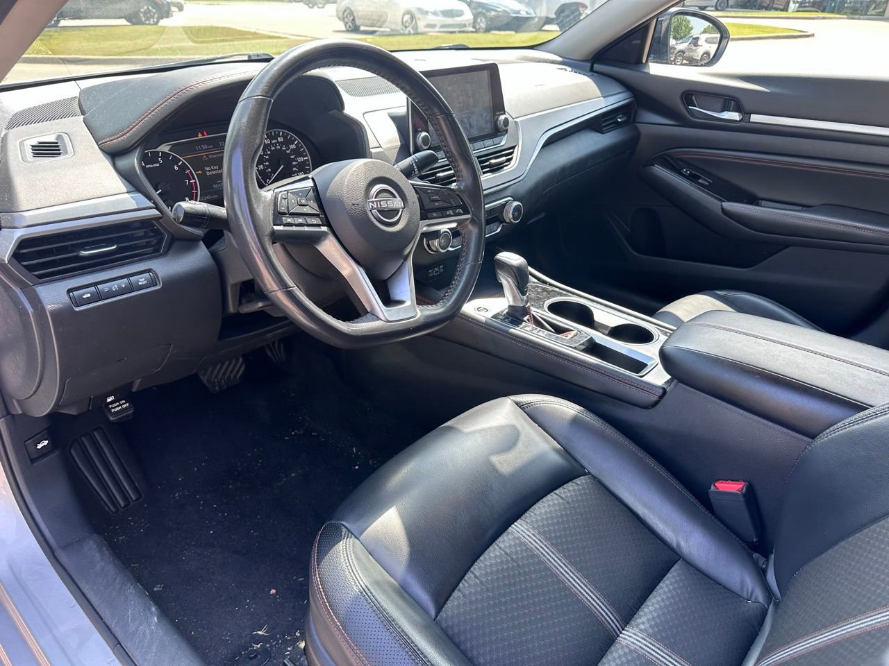 Used 2023 Nissan Altima 2.5 SR image 23